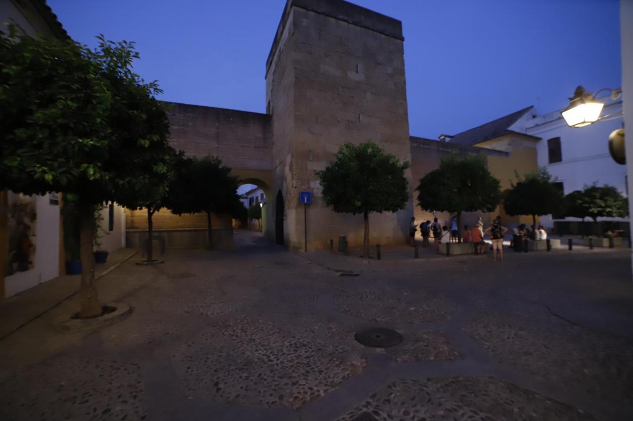 Apartamento En San Basilio Junto A Torre De Belen Cordoba Luaran gambar